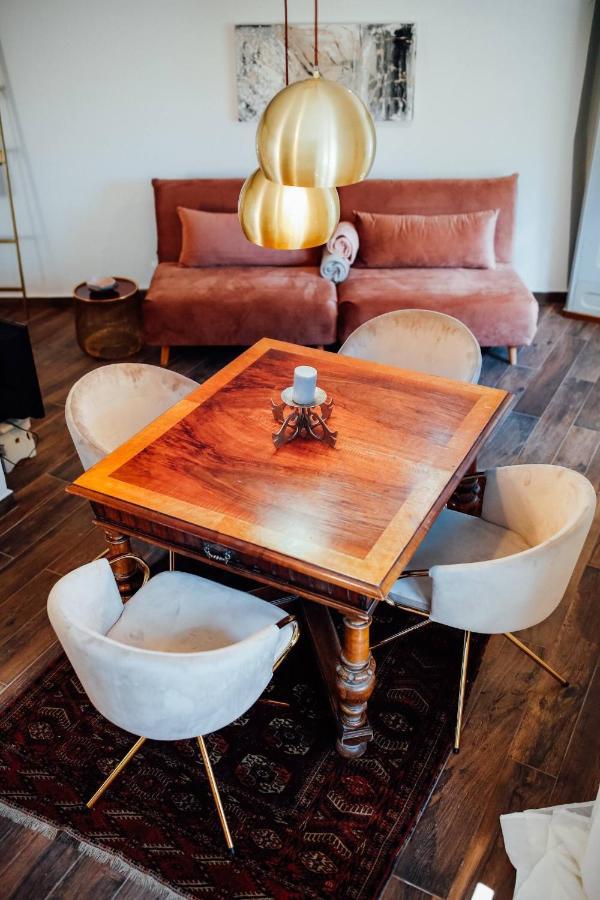 Apartment Aussee- Atelier Salzherrenhof- Kueche, Wlan, Netflix Bad Aussee Zewnętrze zdjęcie